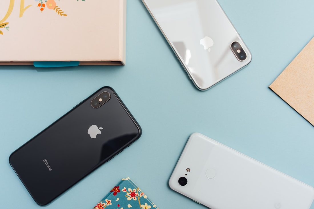 盈禾体育 APP 赛程与阵容界面示意